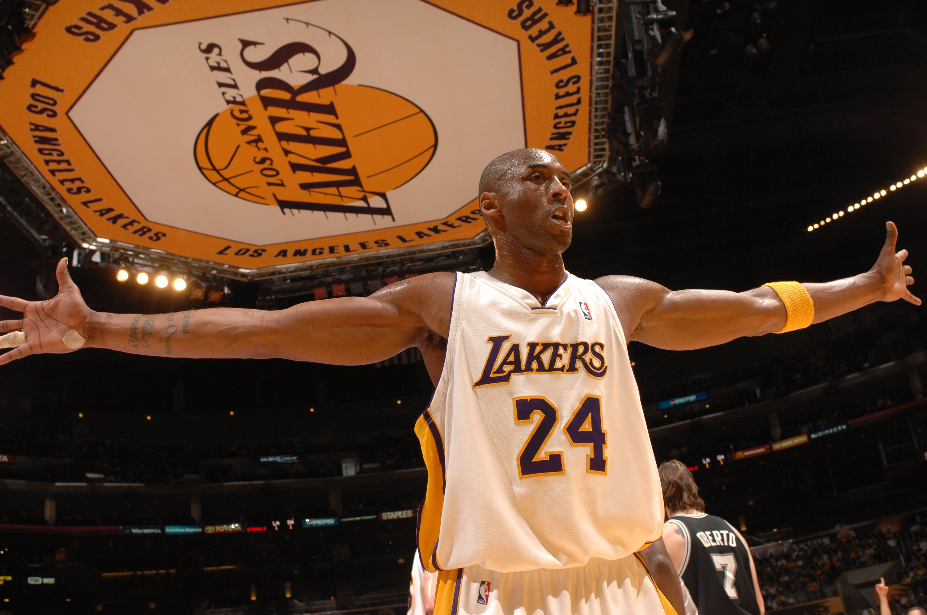 詹姆斯在一 詹姆斯在一